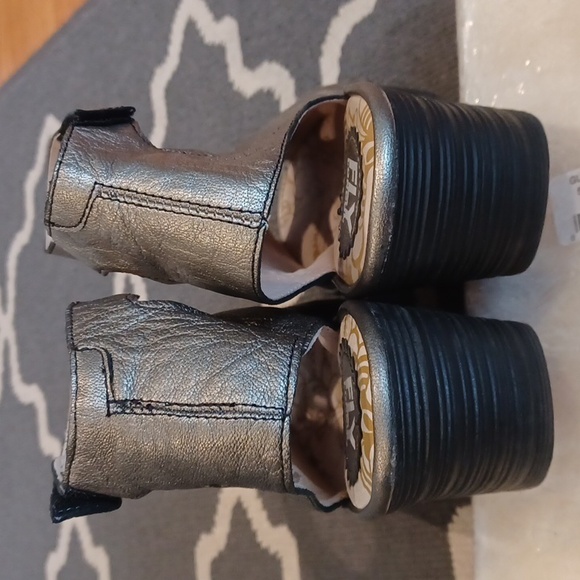 Fly London Yala Metallic Wedge Peep Toe Sandals Women's 41 - Picture 5 of 12